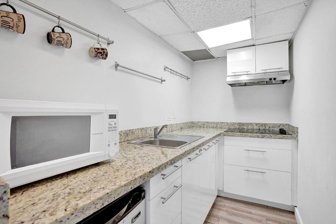 Luxe 2Br1Bath South Beach 1 Min Walk From Ocean Маями Бийч Екстериор снимка