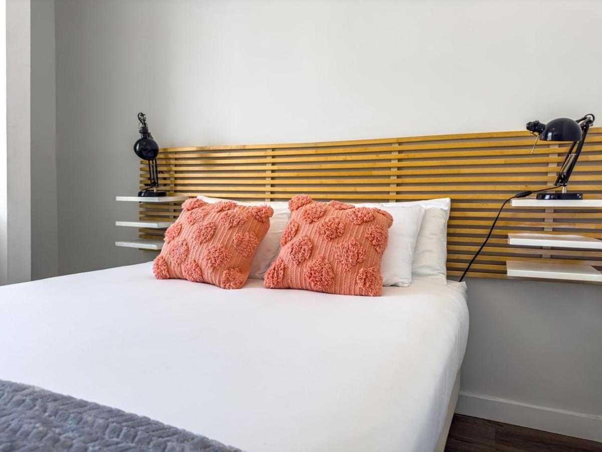 Luxe 2Br1Bath South Beach 1 Min Walk From Ocean Маями Бийч Екстериор снимка